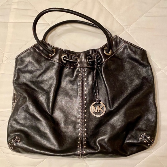 Michael Kors Purse - Picture 2 of 15